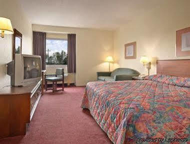 Days By Wyndham Hotel Fremont
